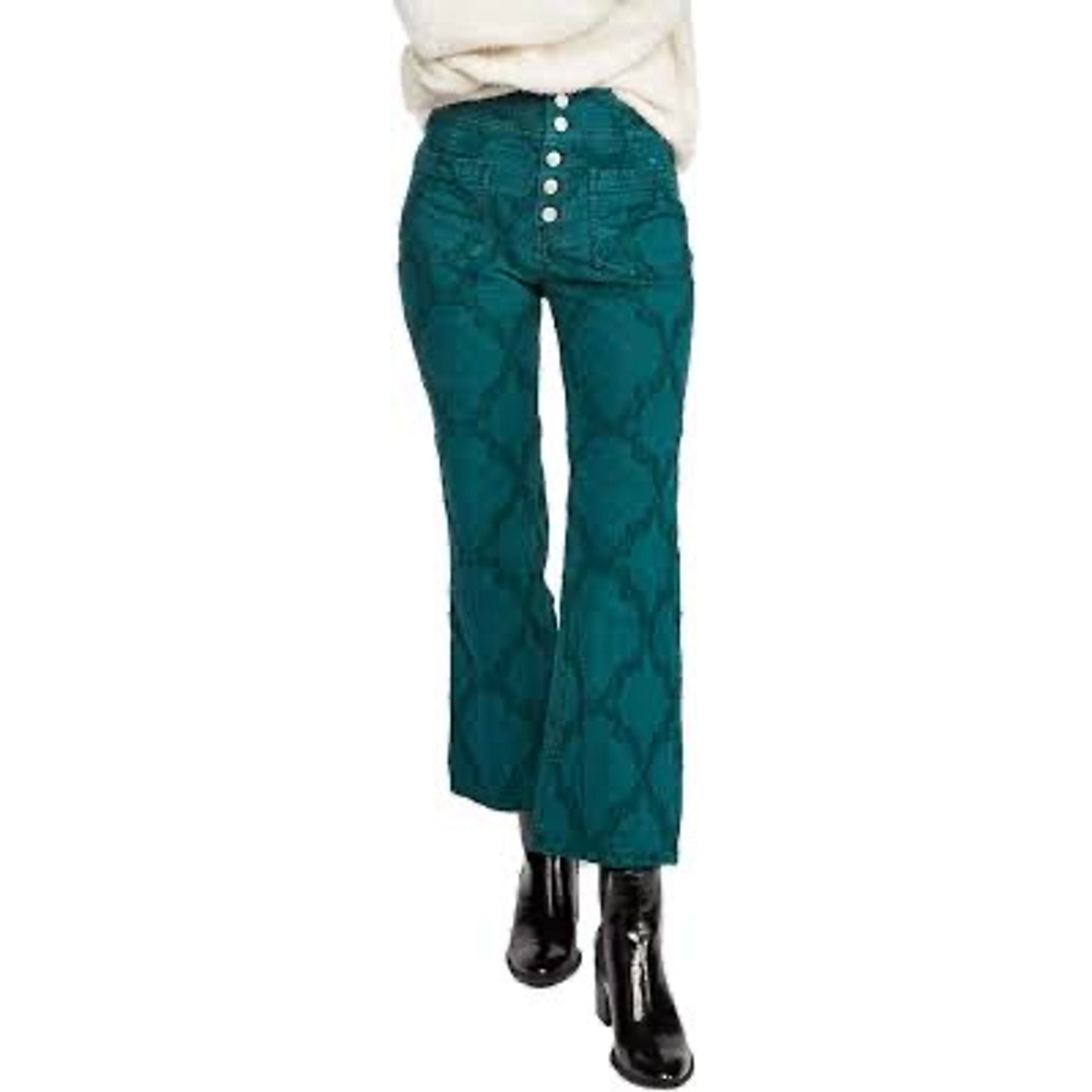 We The Free People Liv Crop Flare Textured Denim Jeans Size 26 Green Embossed